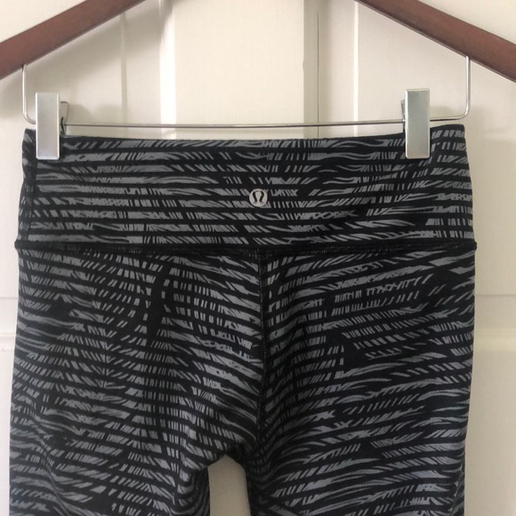 Lululemon Full Length Wunder Under Sz 4 - Picture 3 of 4